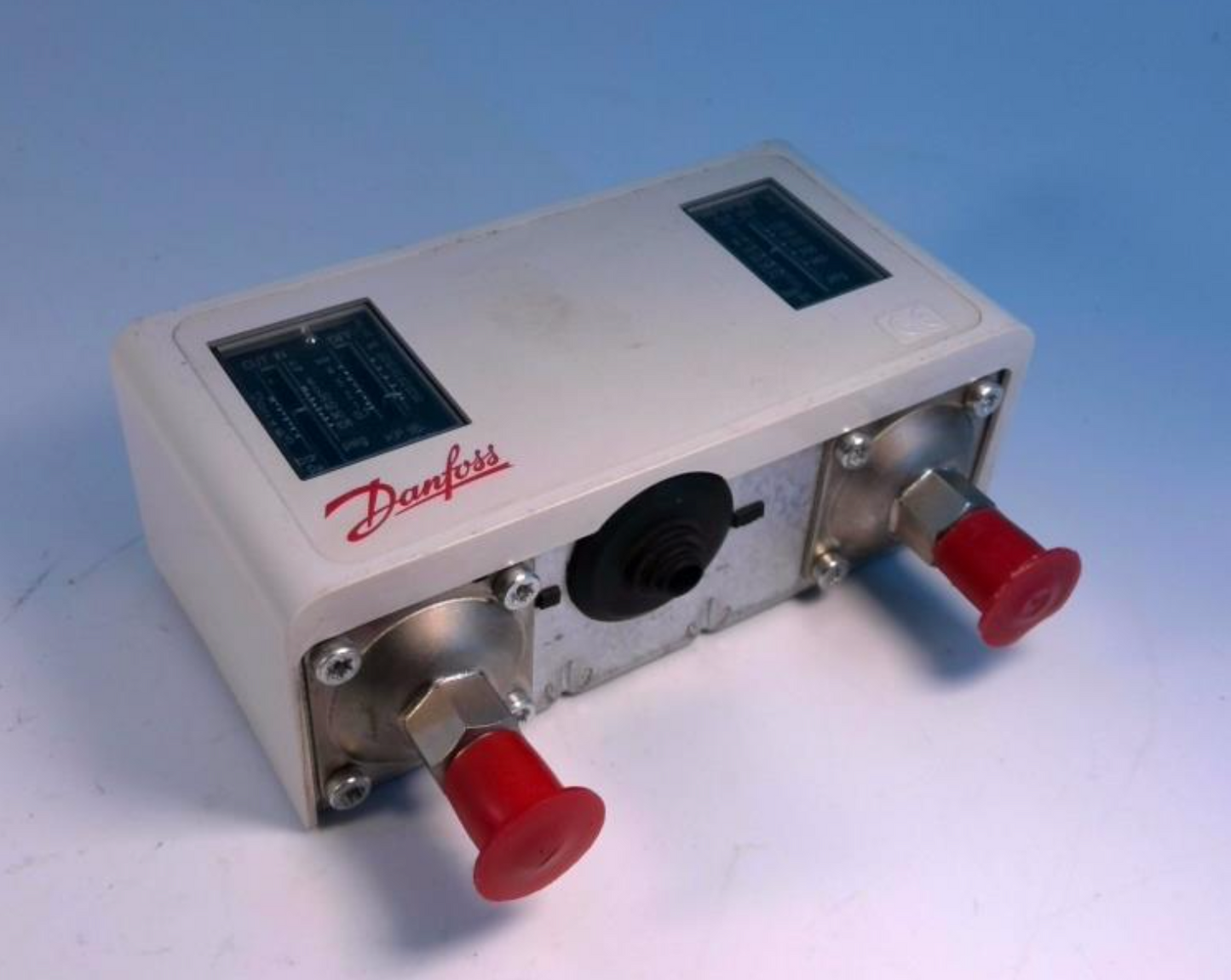 Danfoss KP15 Dual-Druckschalter – Automatisch rückstellend, SPDT, 1/4" SAE