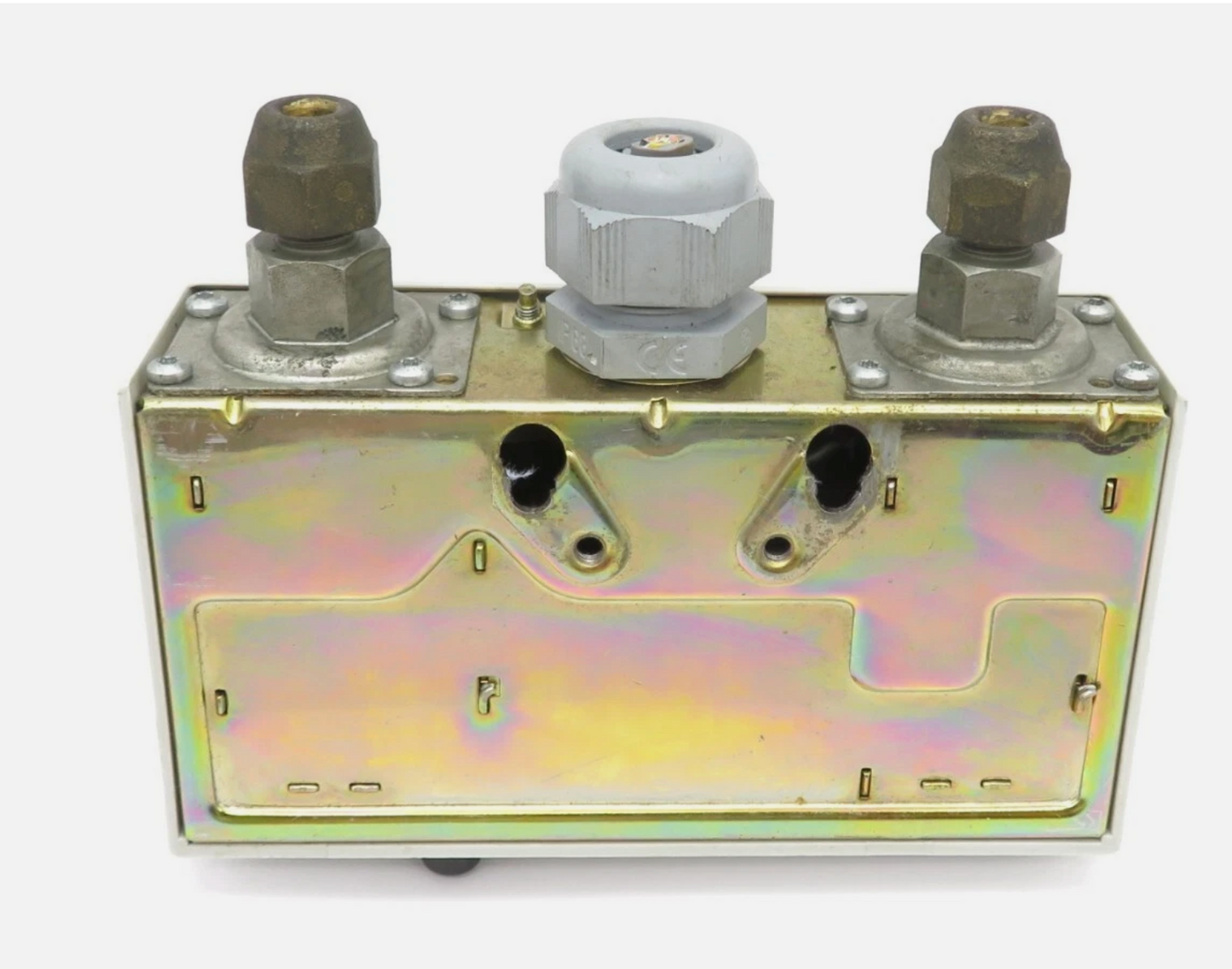 Doppelsignal-Druckschalter ALCO PS2-A7A, 4353400, -0,5 bis 7 bar, automatisch, Differenzdruck 0,5 – 5 bar, 5 bar fest, 1/4" SAE