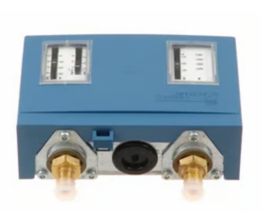 Doppelsignal-Druckschalter Johnson Controls P736MCA-9300, -0,5 – 7,0 / 3,0 – 30,0 bar, automatisch, Differenzdruck 0,6 – 3,0 bar, 1/4" SAE-Flare